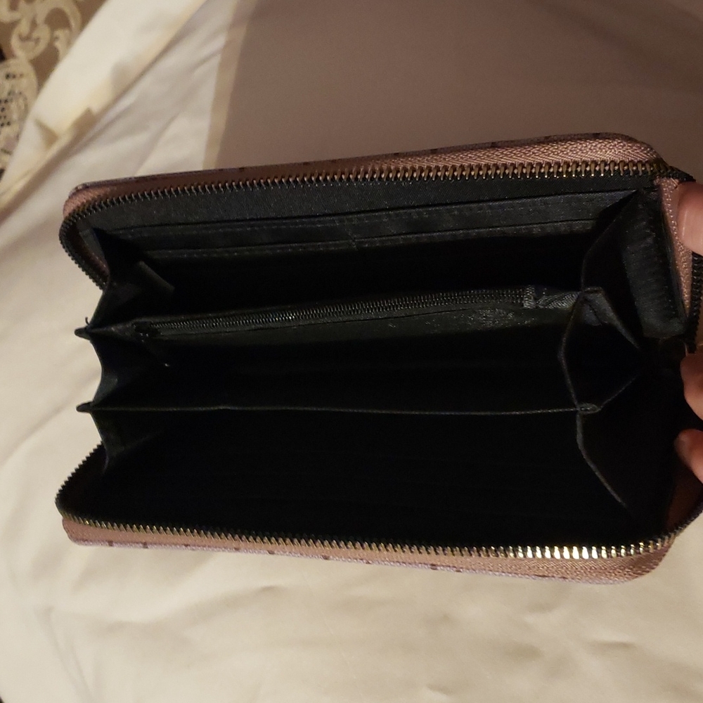 Wallet - Picture 2 of 2